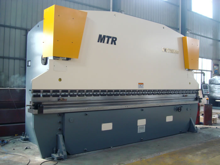 連云港6米折彎機(jī)